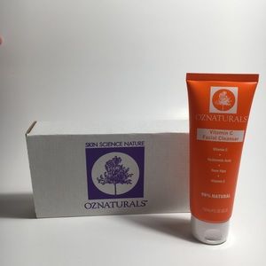 OZNaturals Vitamin C Face Wash Natural Facial Clen